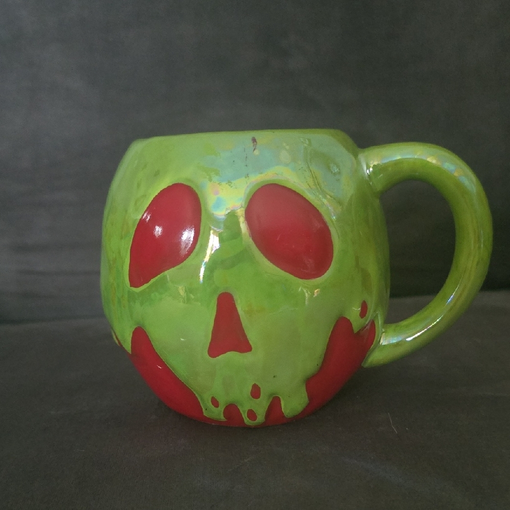 Disney Sleeping Beauty Poison Apple Mug